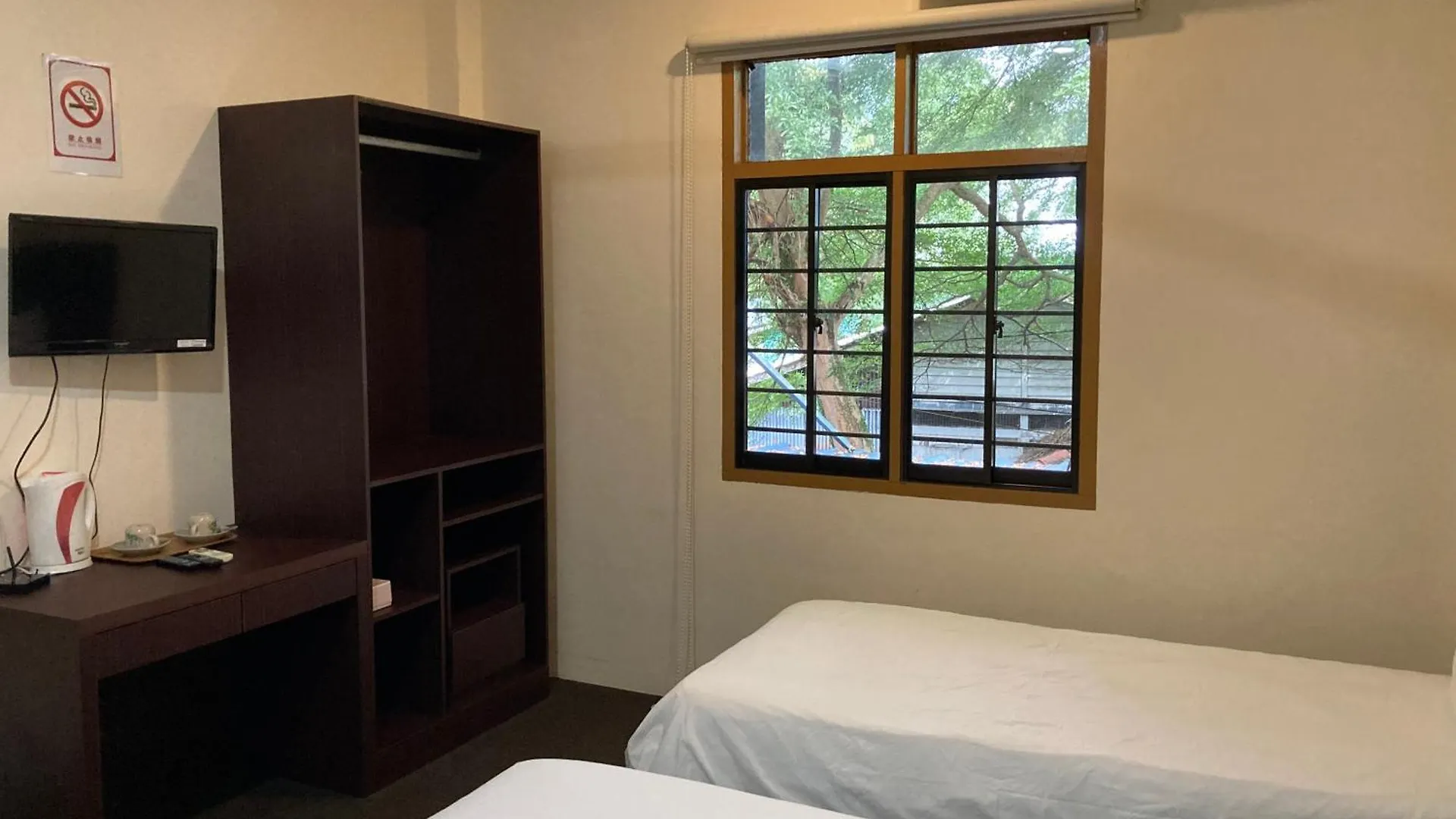 De Village Lodge Balik Pulau Homestay